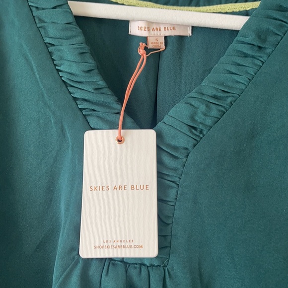 Skies are Blue Green Blouse - Picture 3 of 5